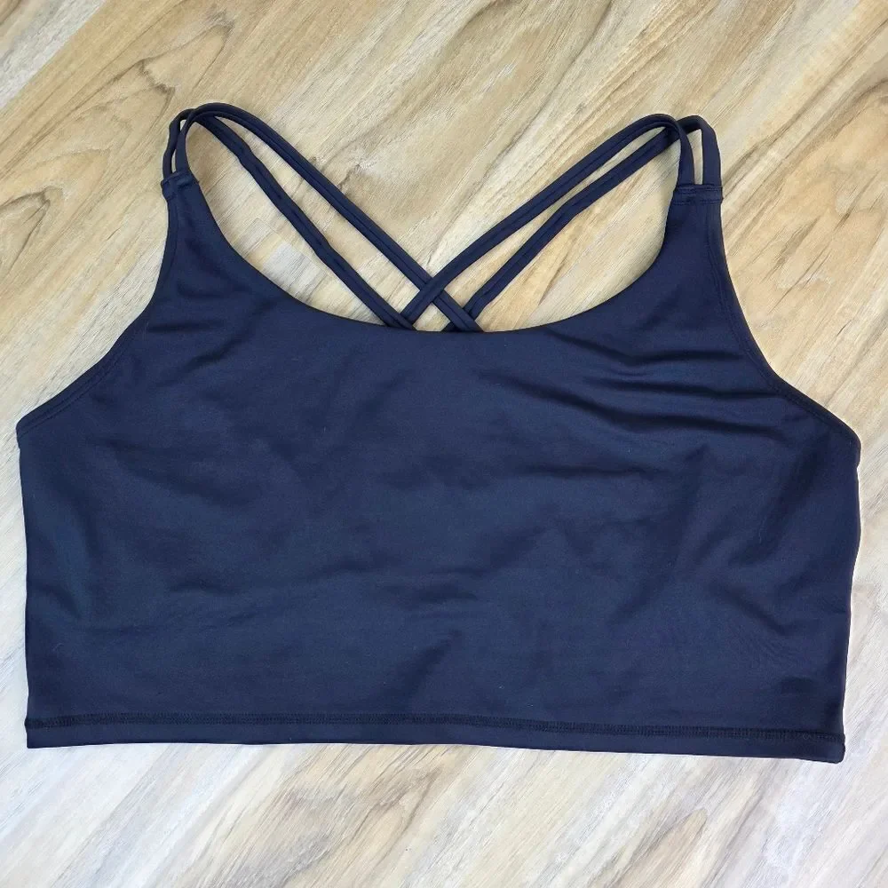 💇‍♀️Maurices Black Strappy Crop Sports Bra Sleeveless Top Size 3X